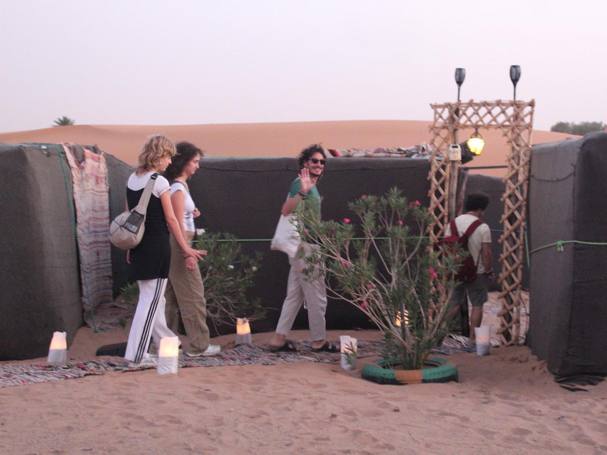 Merry Desert Camp Luxury tent
