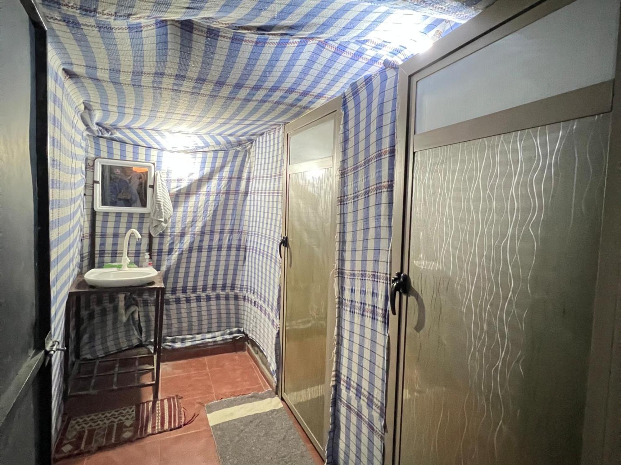 Luxury tent Merry Desert Camp